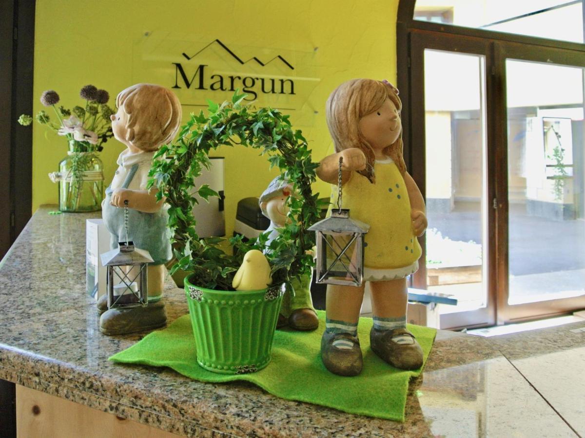Apartment Residenza Chesa Margun 15-1 By Interhome * Surlej