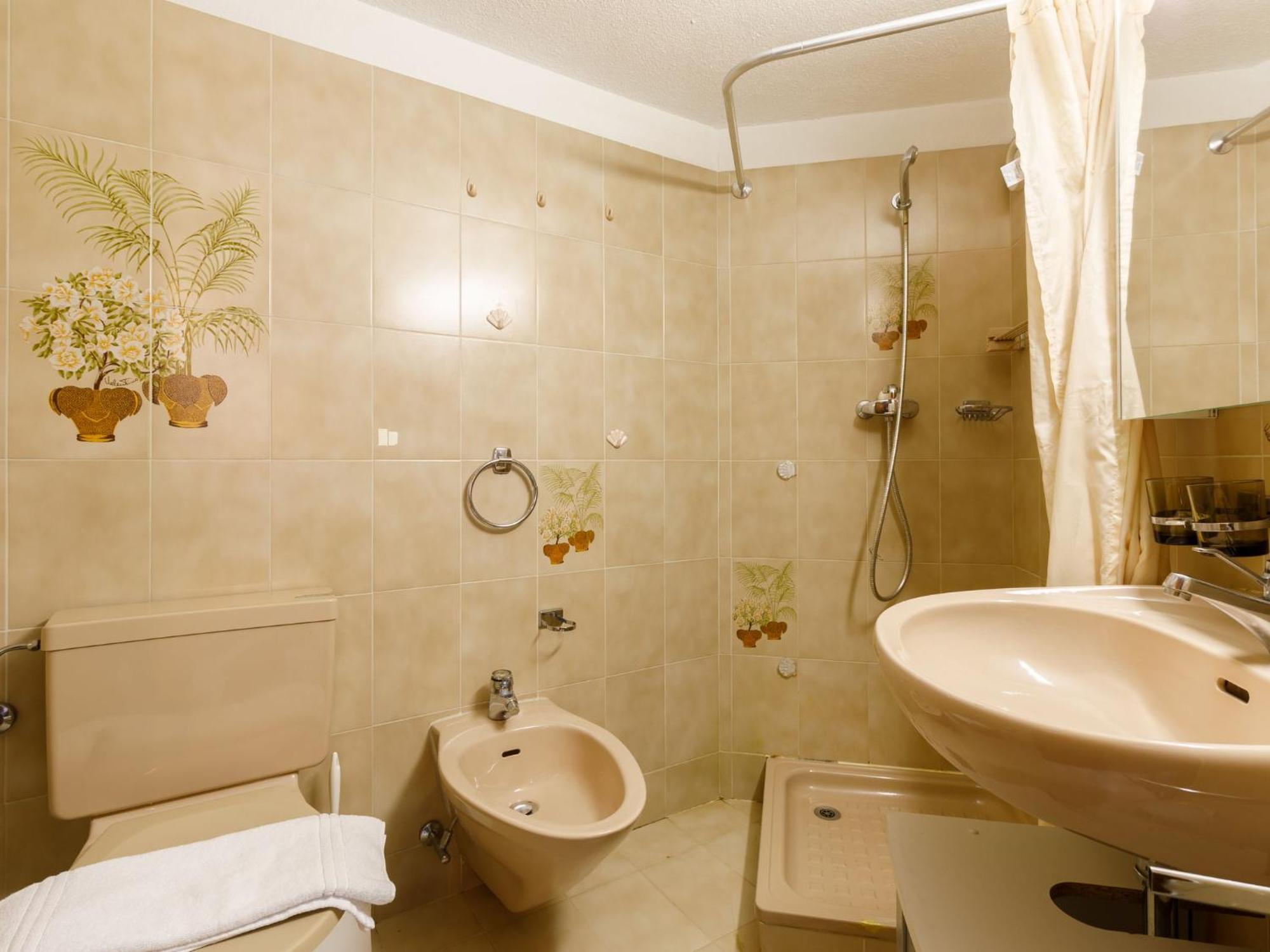 Apartment Apartment Residenza Chesa Margun 15-1 By Interhome
